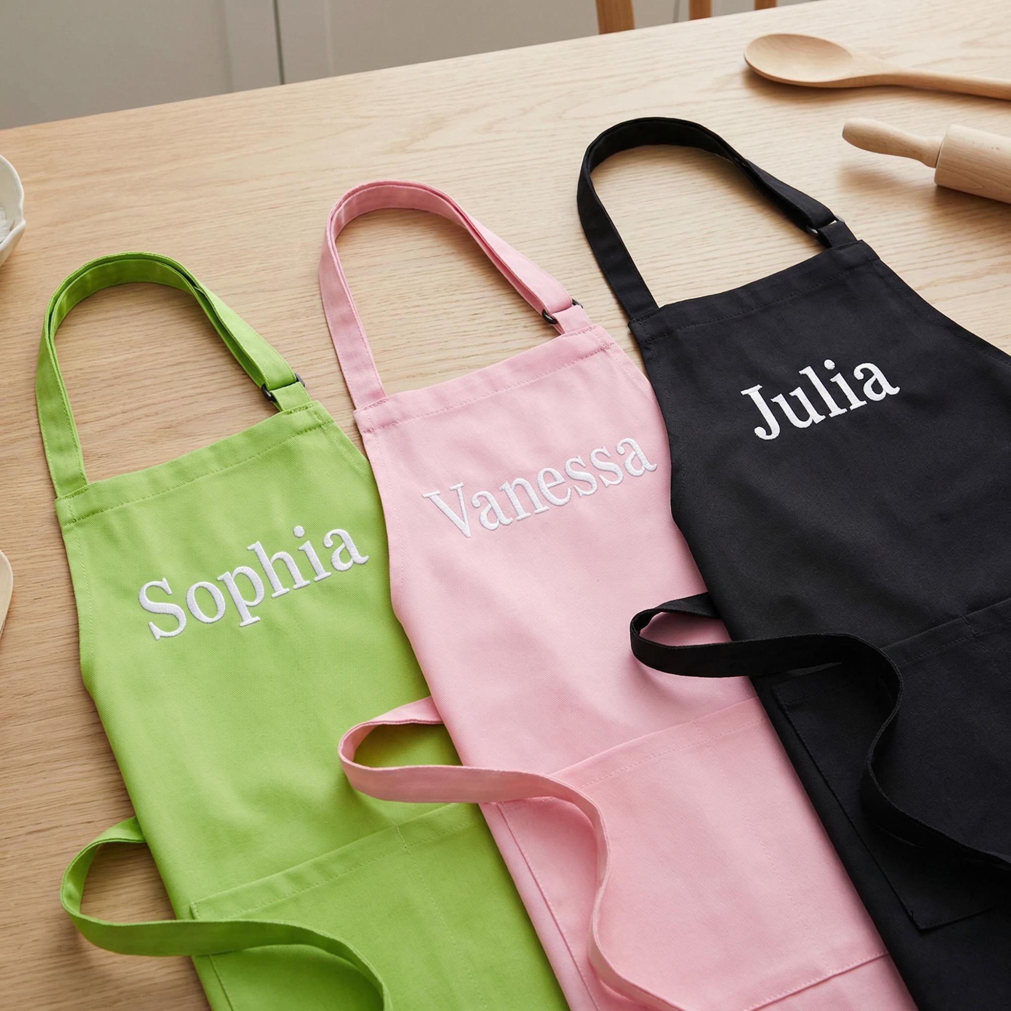 Personalisierte Kinderkochschürze bestickt, Schürze mit Stick, Geschenk für Junge und Mädchen