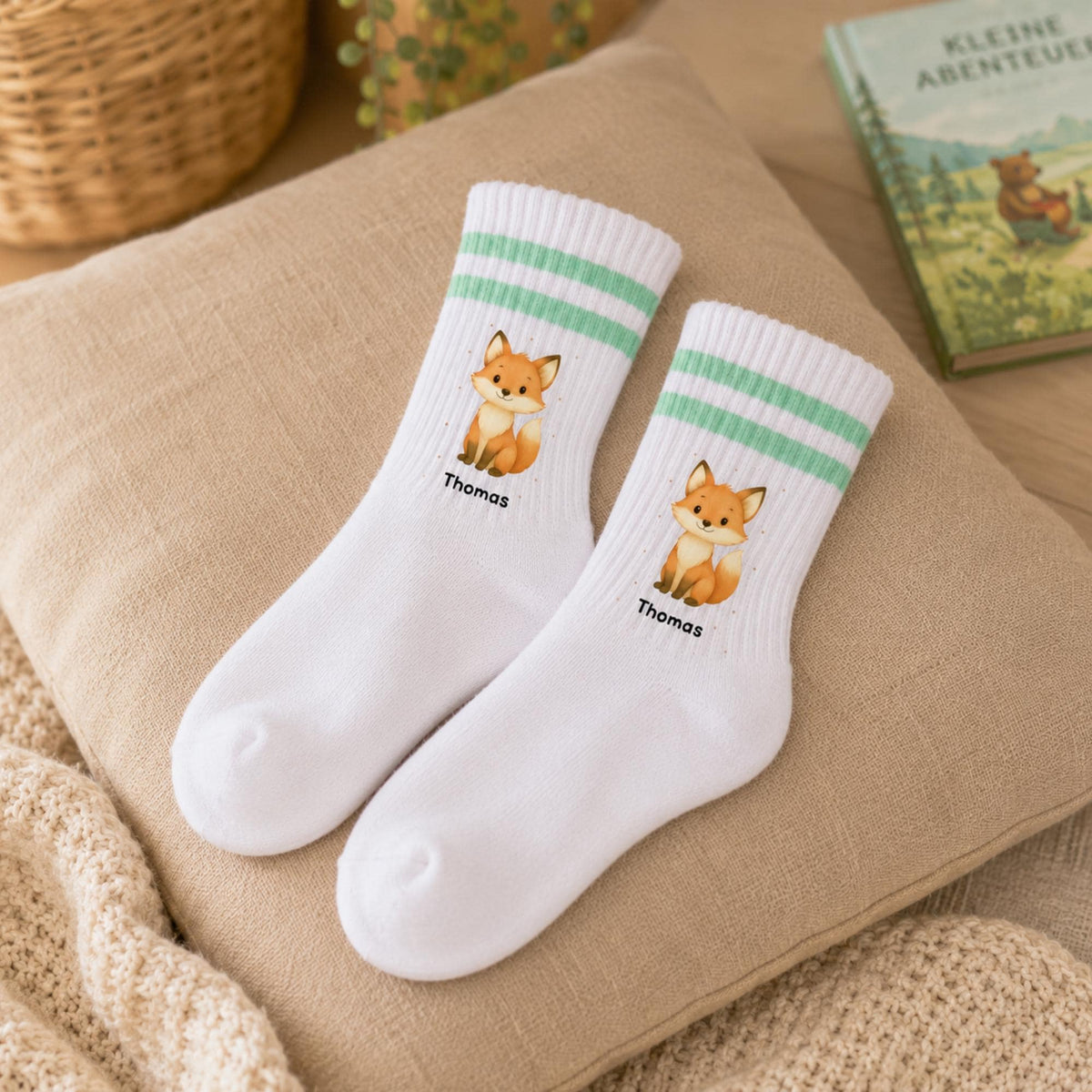 Personalisierte Socken mit Namen und Tiermotiv, Kindersocken für Jungen & Mädchen, 16 süße Tiermotive zur Auswahl, individuelles Geschenk