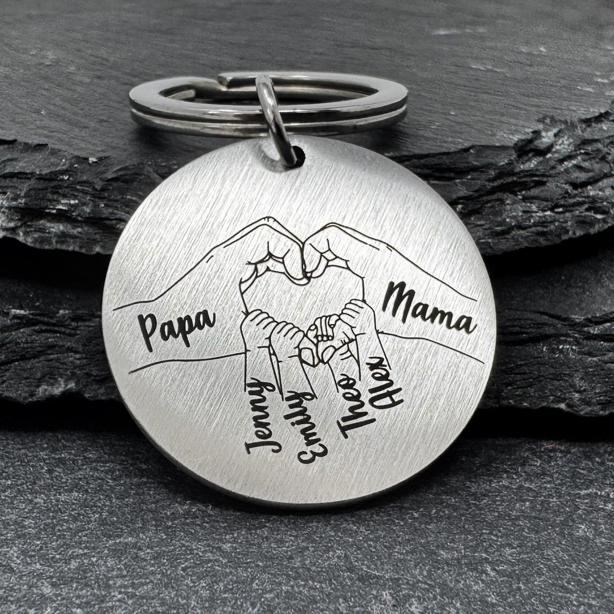 Schlüsselanhänger Papa & Mama Herz mit Kinderhänden