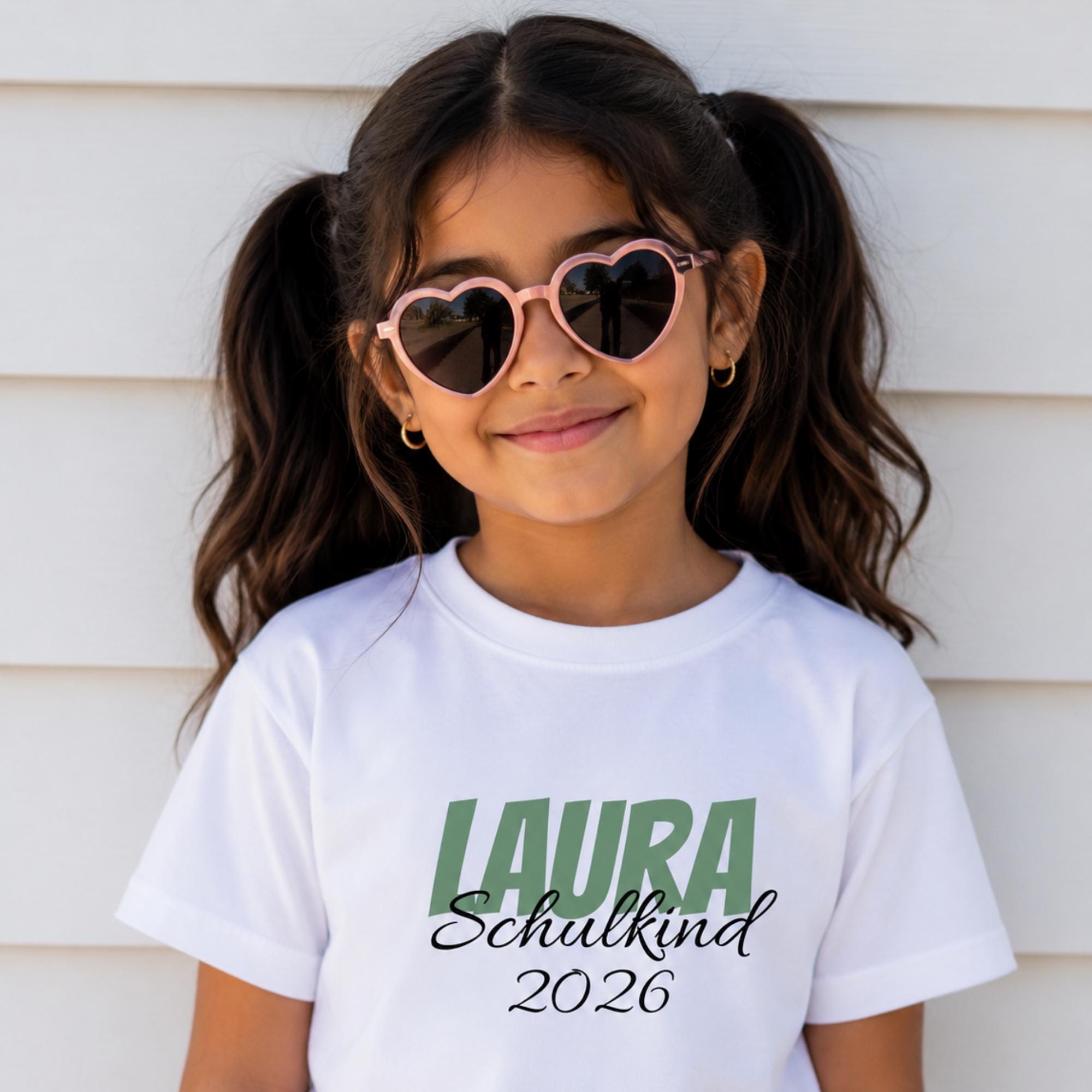 Personalisiertes Tshirt für Schulkinder 2026 mit Namen, Weiße Shirts für Kinder, Schulanfang, Einschulung